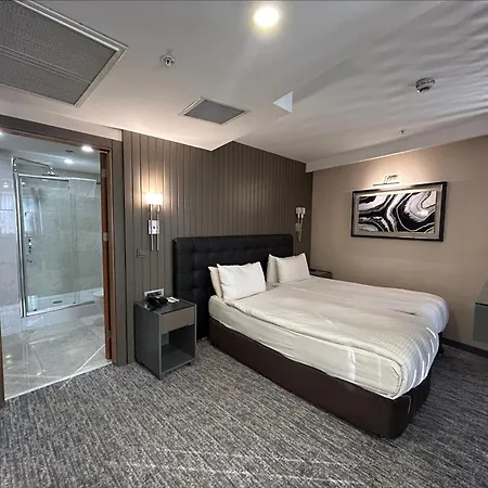 فندق غراند تركواز 4*