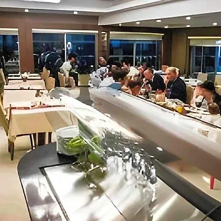 Ξενοδοχείο Grand Turkuaz 4*