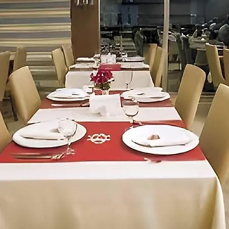 Ξενοδοχείο Grand Turkuaz 4*