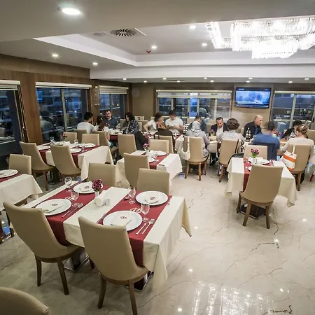 Grand Turkuaz Otel 4*